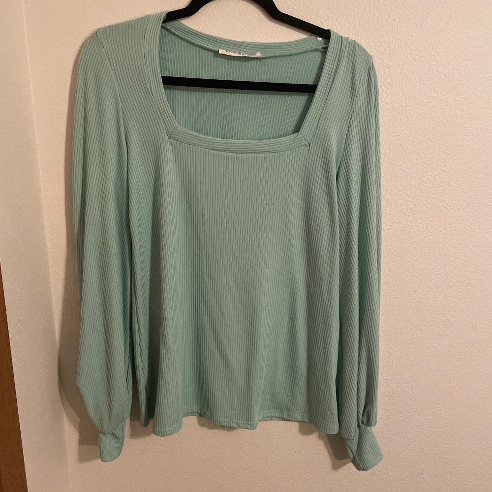 Light green ribbed long sleeve  top